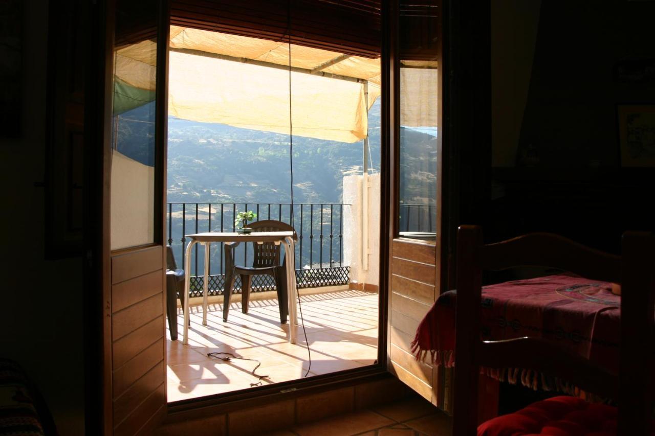 Apartamentos Y Casas Rurales Las Terrazas De La Alpujarra Bubión Dış mekan fotoğraf
